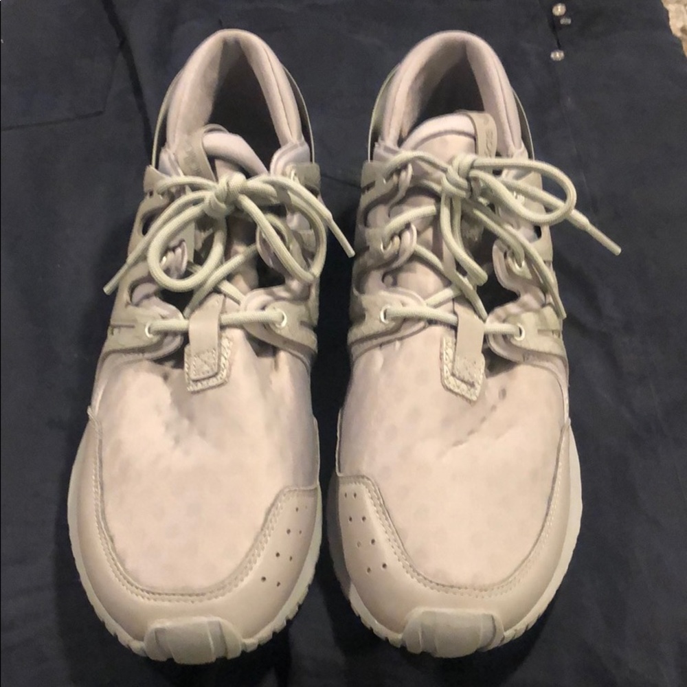 Adidas reflective tubular sneaker